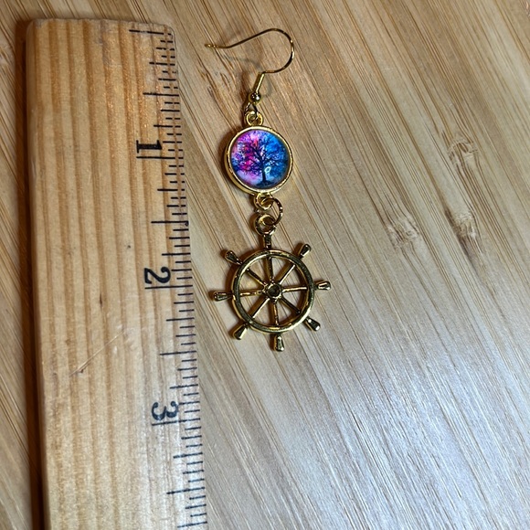 22214 Tree of Life Earrings - Picture 2 of 4